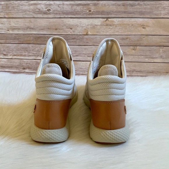 Timberland FlyRoam Pull-On High Top Sneakers - Picture 6 of 7